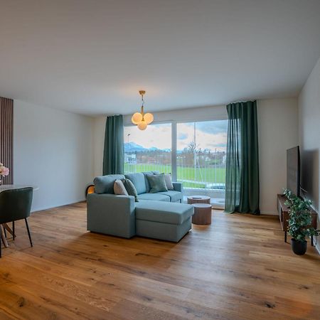 Visionary Hospitality Rothenburg, Lucerne - Premium Apartments With Free Parking, Washer, Kitchen, Terrace, 15' City المظهر الخارجي الصورة