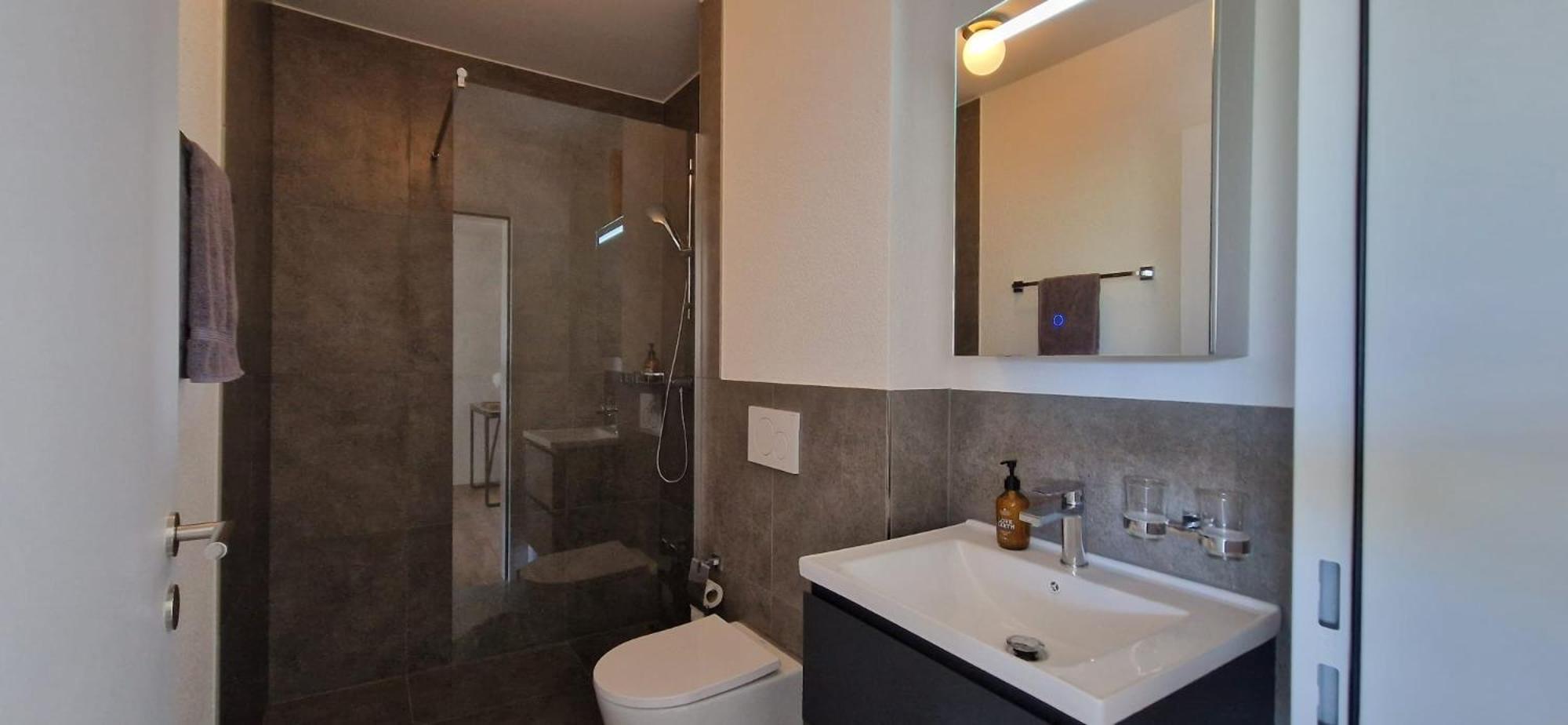 Visionary Hospitality Rothenburg, Lucerne - Premium Apartments With Free Parking, Washer, Kitchen, Terrace, 15' City المظهر الخارجي الصورة