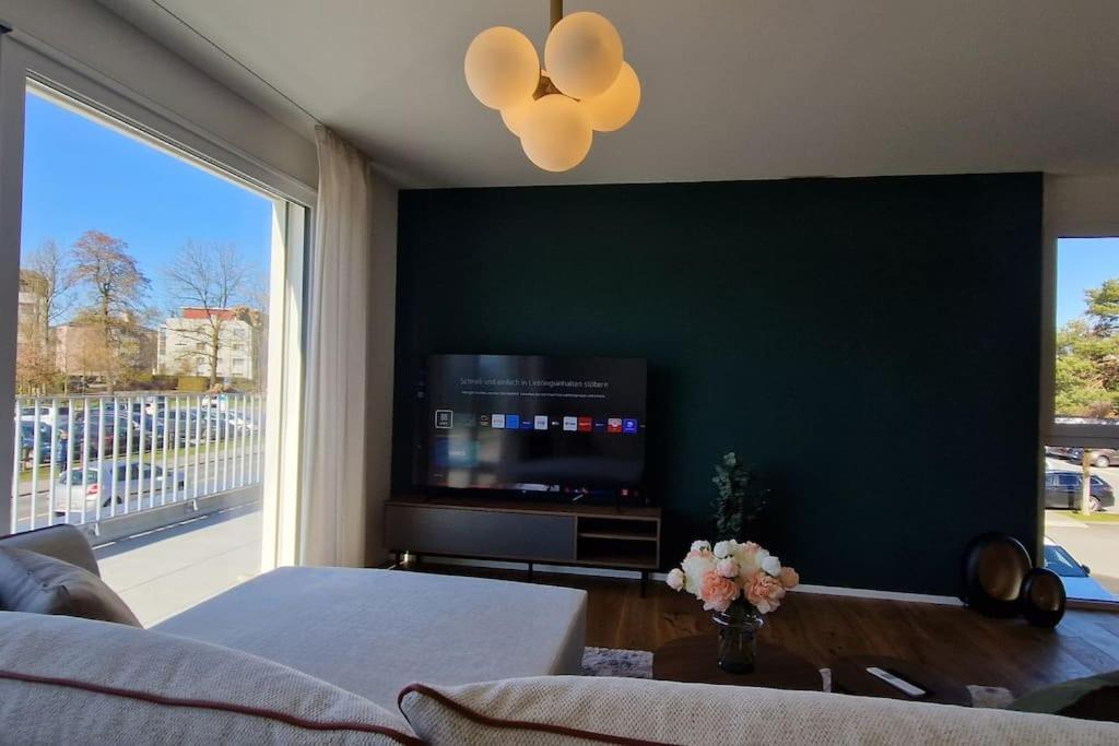Visionary Hospitality Rothenburg, Lucerne - Premium Apartments With Free Parking, Washer, Kitchen, Terrace, 15' City المظهر الخارجي الصورة