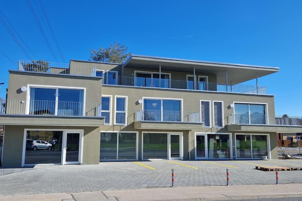 Visionary Hospitality Rothenburg, Lucerne - Premium Apartments With Free Parking, Washer, Kitchen, Terrace, 15' City المظهر الخارجي الصورة
